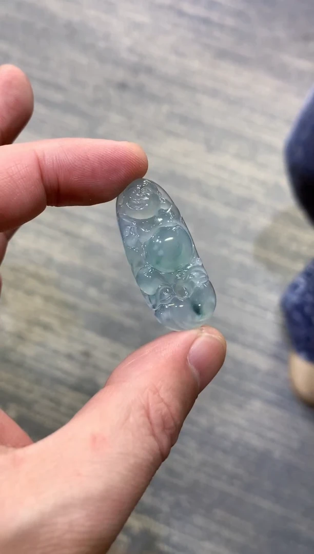 颈饰未镶嵌翡翠天然A货翡翠