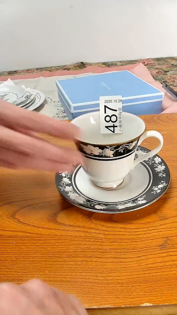 瓷片吹**儿小淼海外陶瓷工艺品