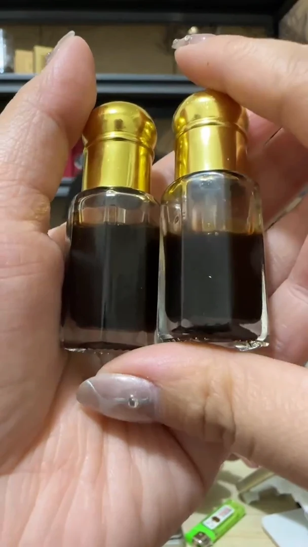 【闪购商品】沉香沉香精油超临界沉水树丁+留疤精油各5克