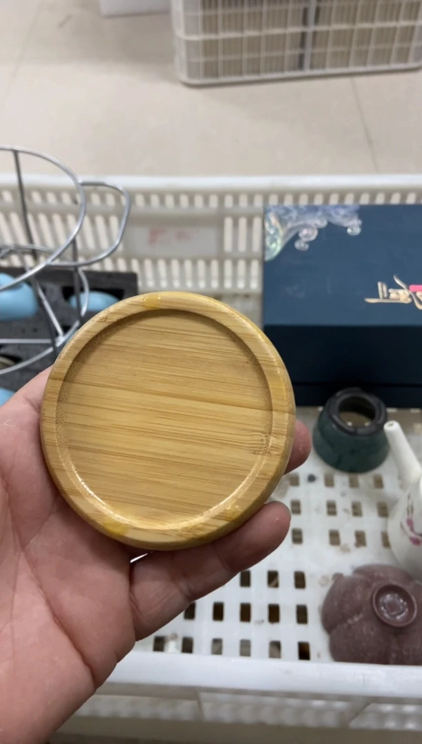 杯无运费险有瑕疵的摄影的产品有使用过的痕迹有点脏介意勿拍