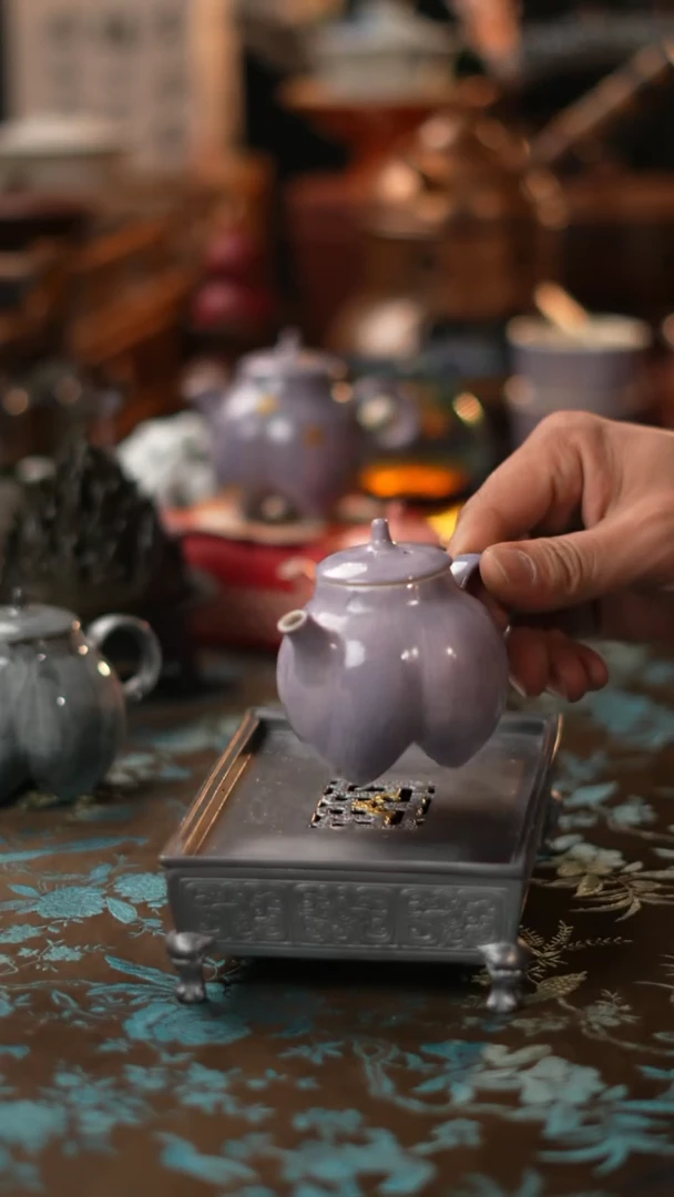 【闪购商品】香芋紫泡茶壶屁桃壶