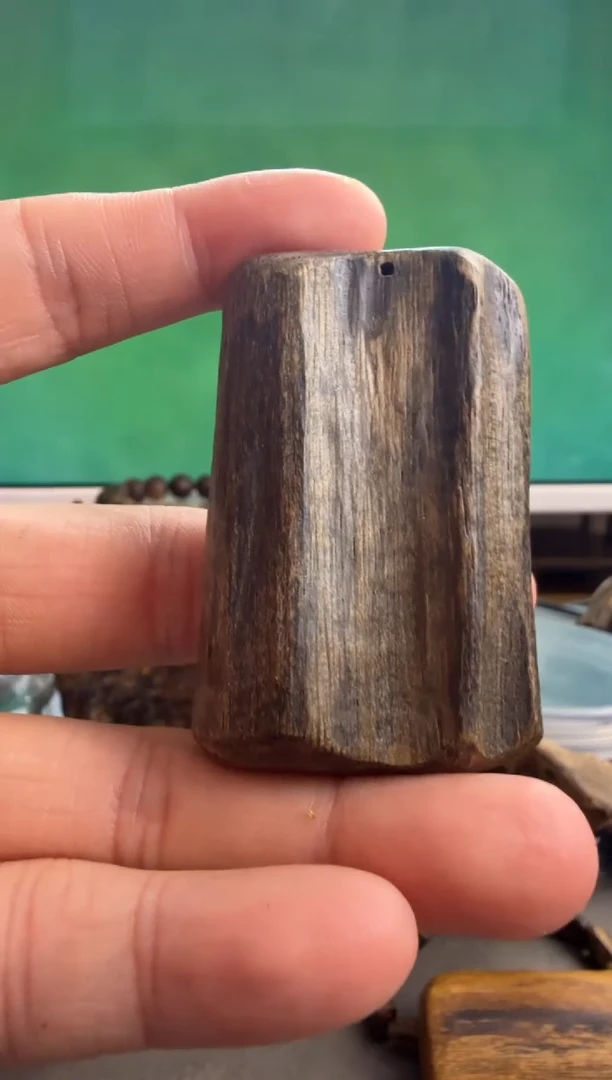 沉香手把件多样性发一