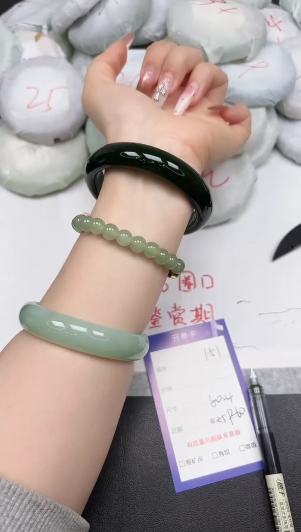 东凌女款手镯A151/60.4