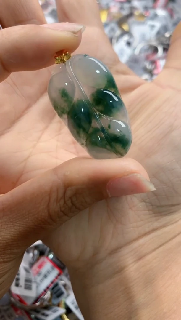 18K金镶嵌戒指翡翠7777    8