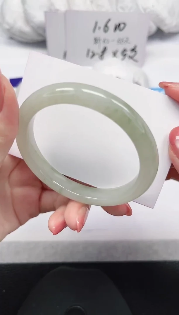 未镶嵌手镯石英岩玉122-56/57