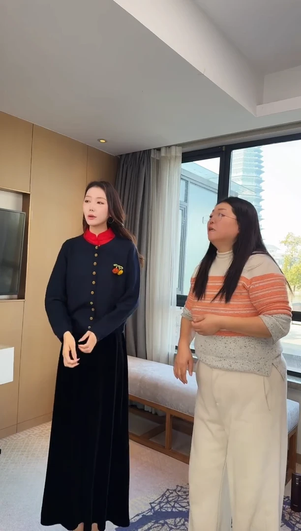 藏青色小南瓜羊毛上衣 150斤内