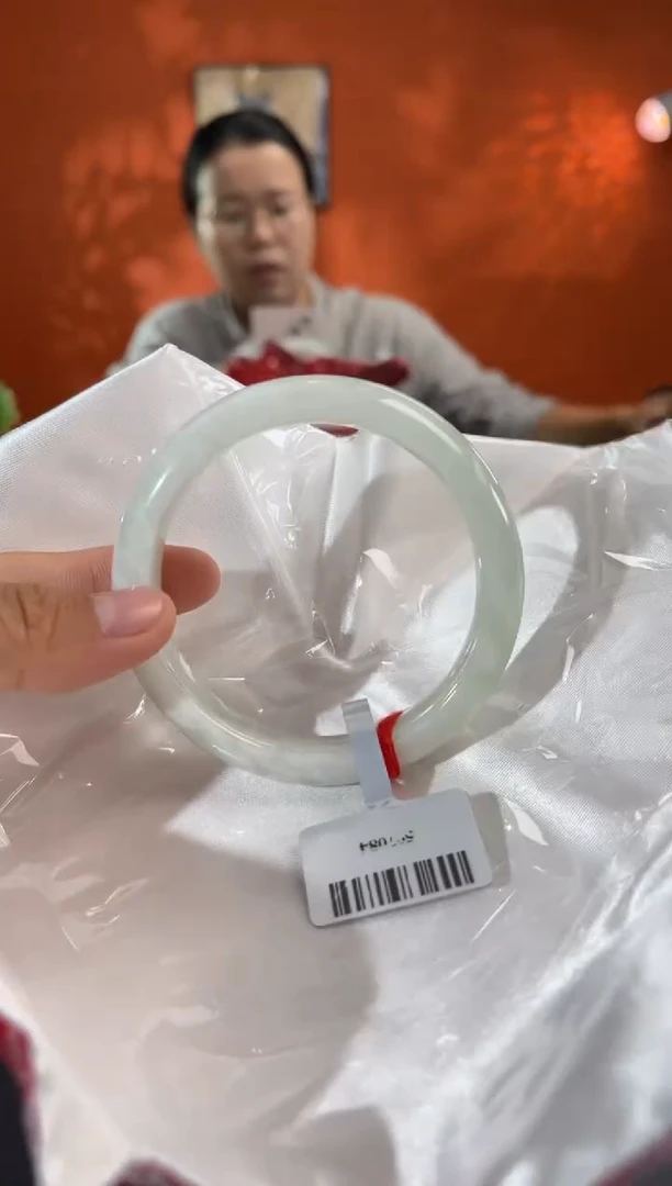 未镶嵌手镯翡翠翡翠手镯