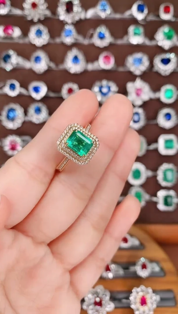 【闪购商品】祖母绿18K金戒指18K金镶嵌·