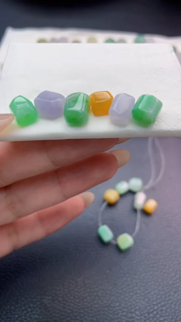 定制翡翠未镶嵌晨*6365