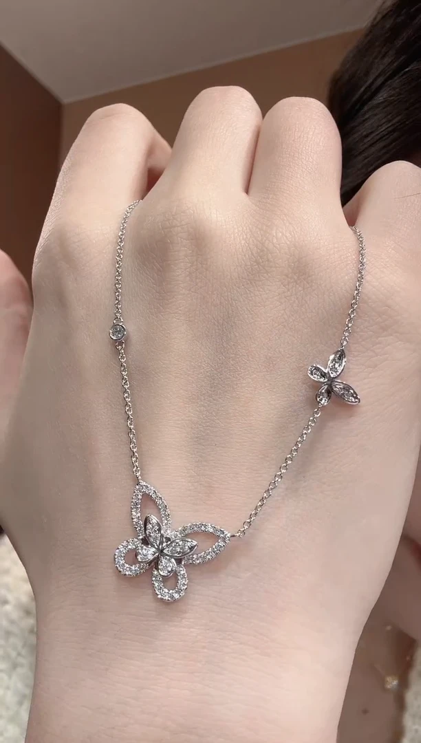 【闪购商品】钻石项链18K金镶嵌蝴蝶套链