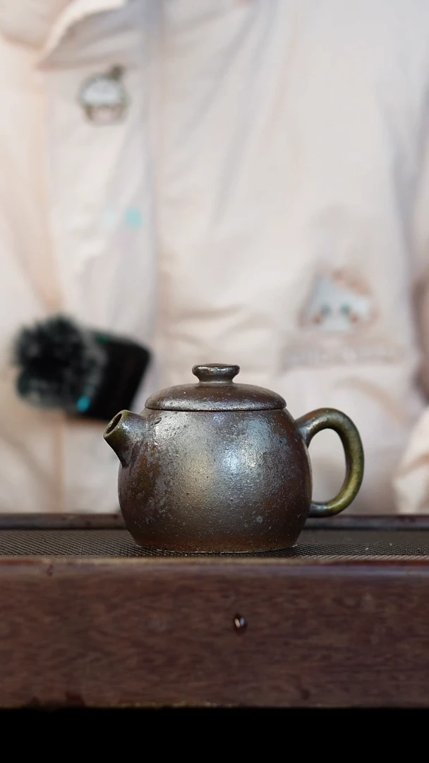 茶壶紫砂柴烧紫砂 段泥巨轮150cc
