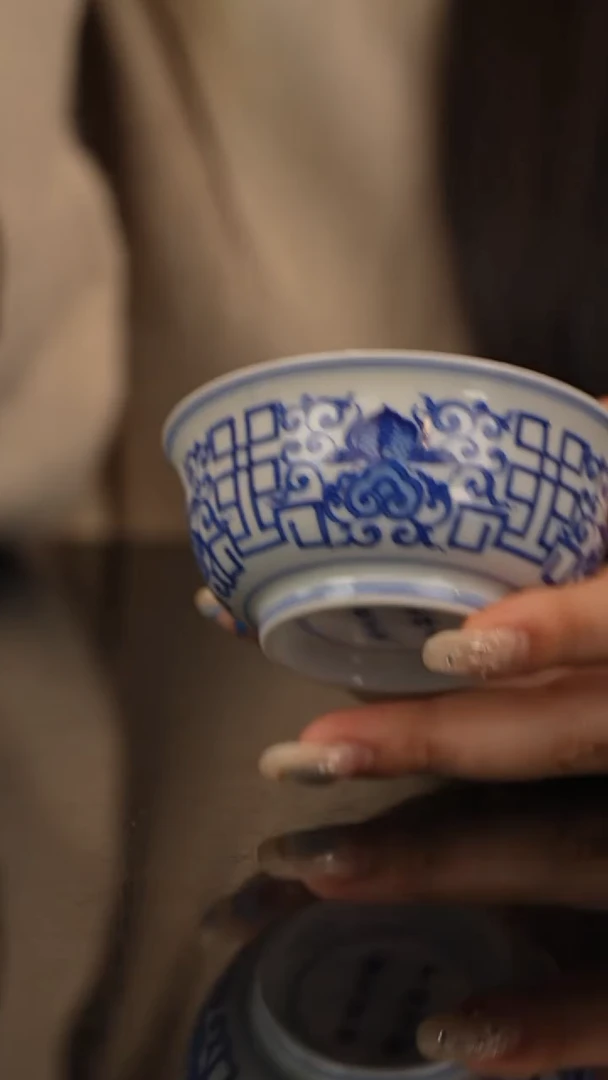 立**子瓷瓷瓷瓷瓷瓷瓷瓷