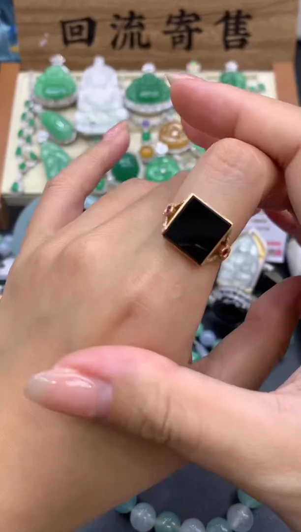 【闪购商品】翡翠戒指18K金镶嵌447-中国好珍宝