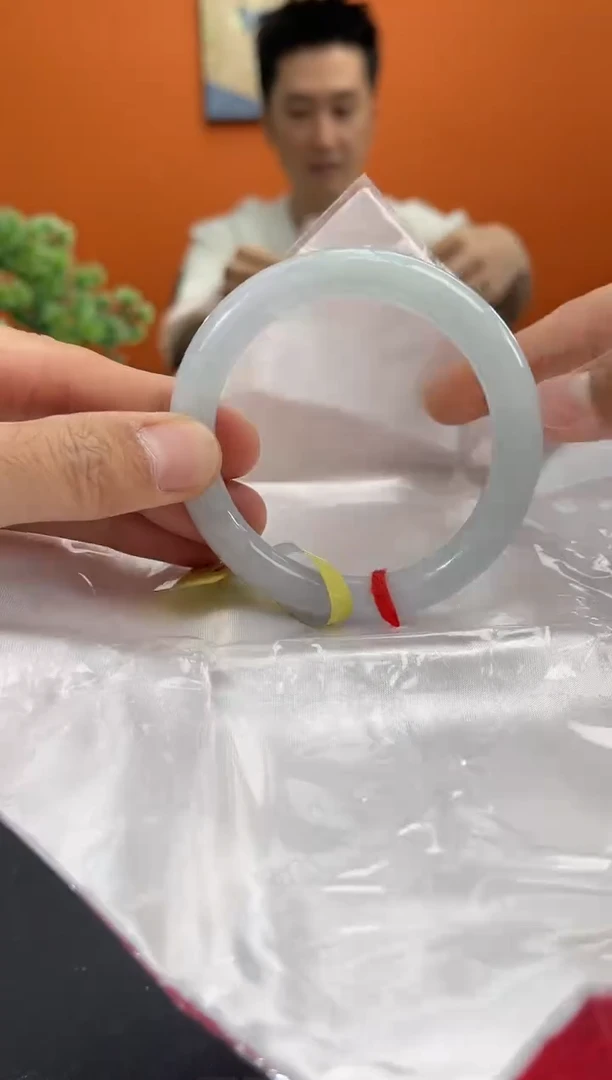 未镶嵌手镯翡翠翡翠手镯