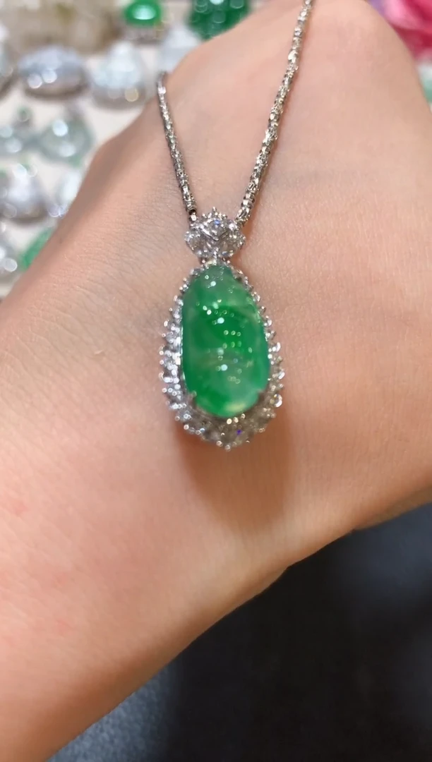 吊坠(不含链)18K金镶嵌翡翠n125