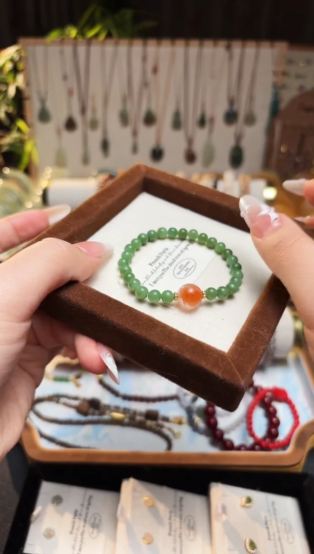 未镶嵌手串和田玉碧玉