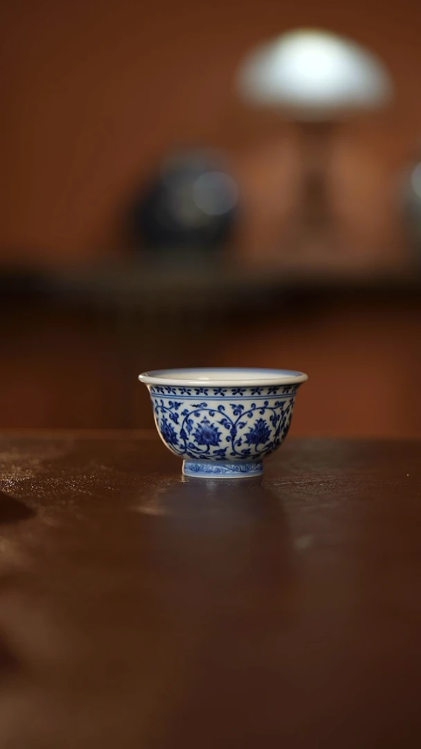 瓷T**7舜瓷缠枝莲小压手