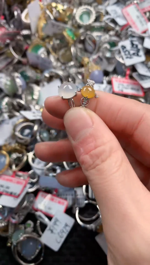 银S925镶嵌戒指翡翠888    3