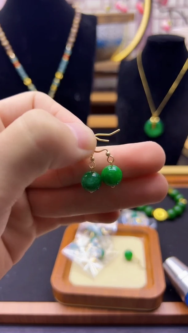 【闪购商品】翡翠耳饰14K金镶嵌E02