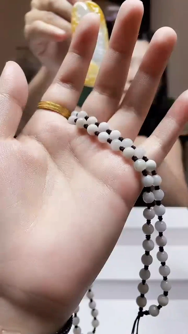 未镶嵌定制翡翠吊坠47