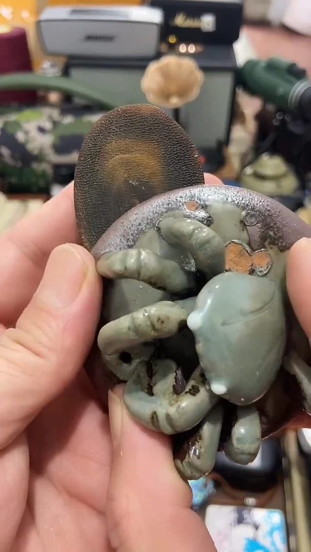 瓷片闪购商品  如图所示