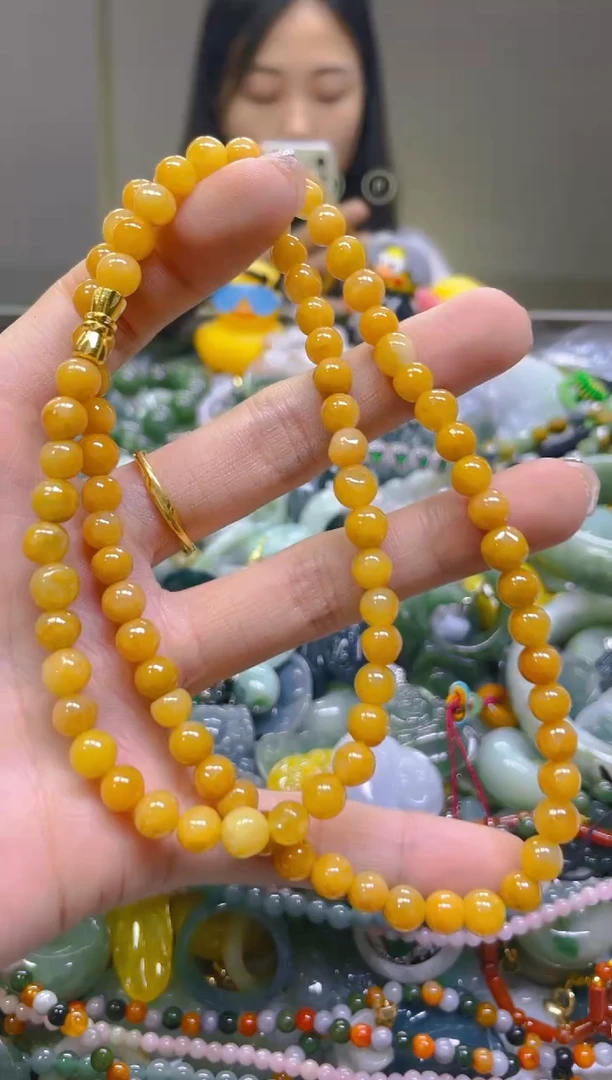 翡翠未镶嵌颈饰6MM/N/翡翠A货，一件也是批发价
