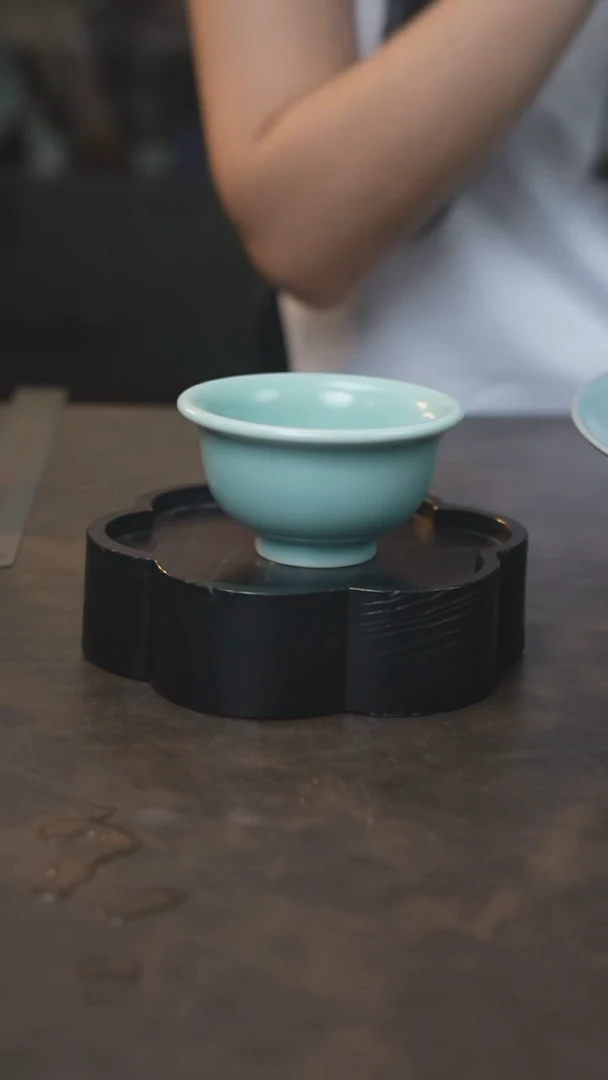 压手杯 汝瓷 （拾汝）（仿古泥）