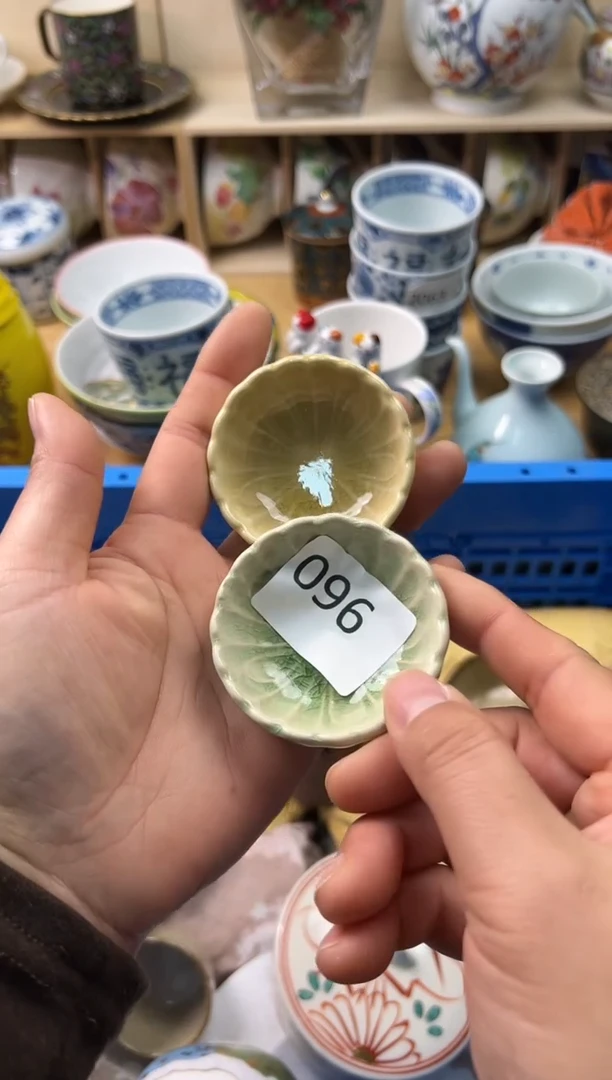 瓷片迦*