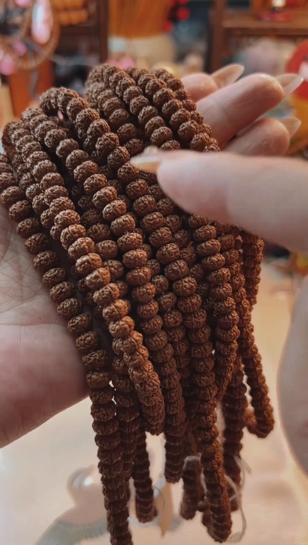 金刚菩提手串红皮老树王尺寸7+