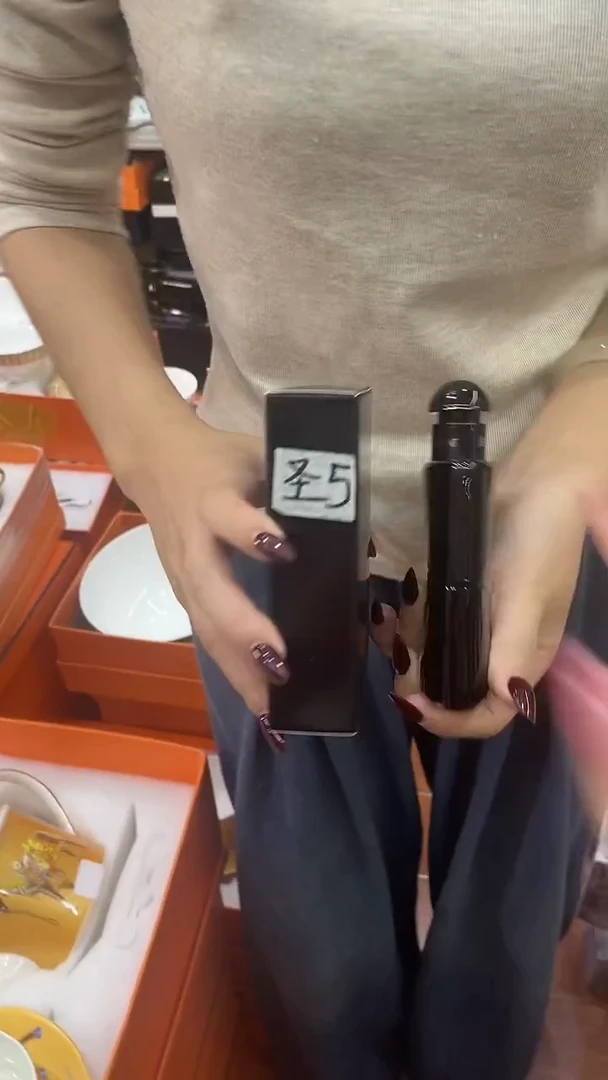 杯鸿辉家品牌瓷器，京东包邮！