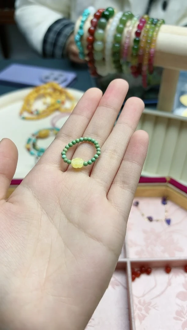 【闪购商品】蜜蜡裸石未镶嵌蜜蜡小花戒指*1 XSQ