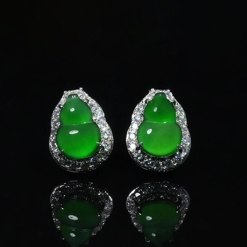 【吴帅翡翠】天然翡翠葫芦耳钉A货满绿轻奢百搭日常耳饰-多样性发