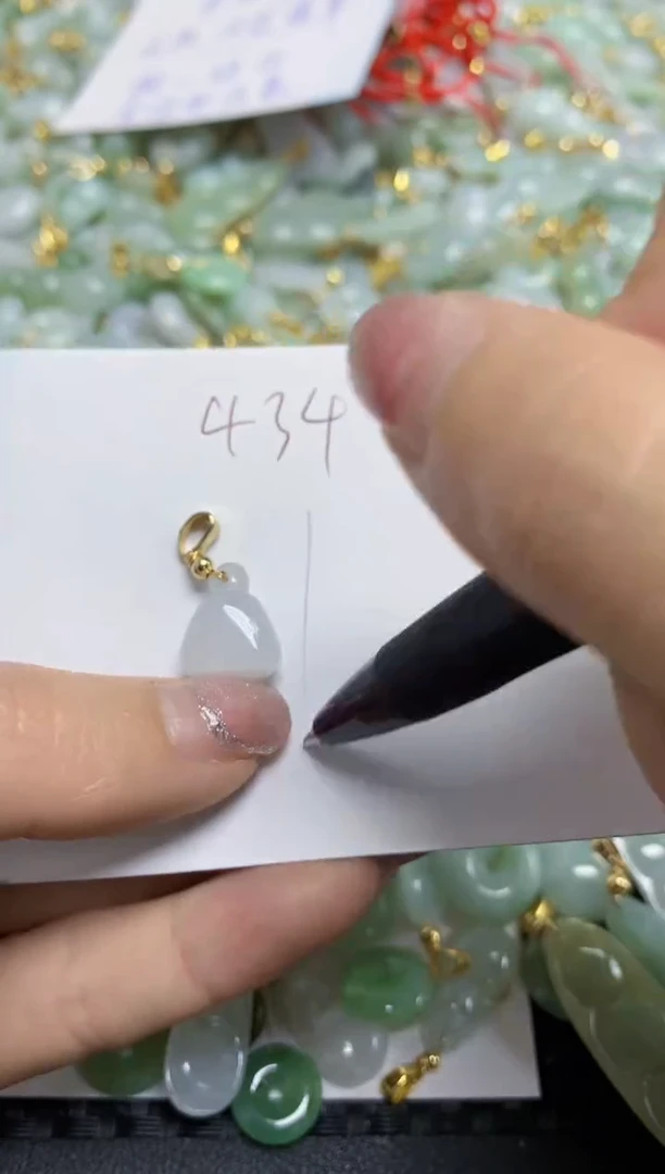 【闪购商品】翡翠颈饰合金  天然A货翡翠