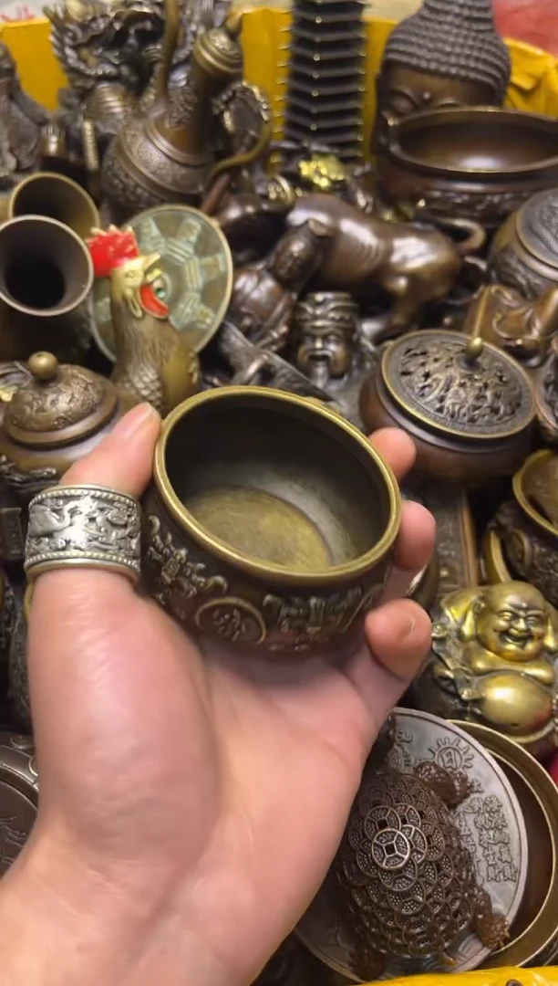 精美铜器，点击下单