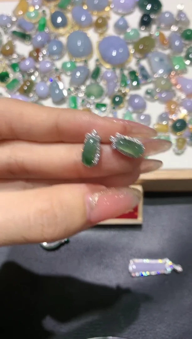 【闪购商品】翡翠吊坠(不含链)银S925镶嵌团购35