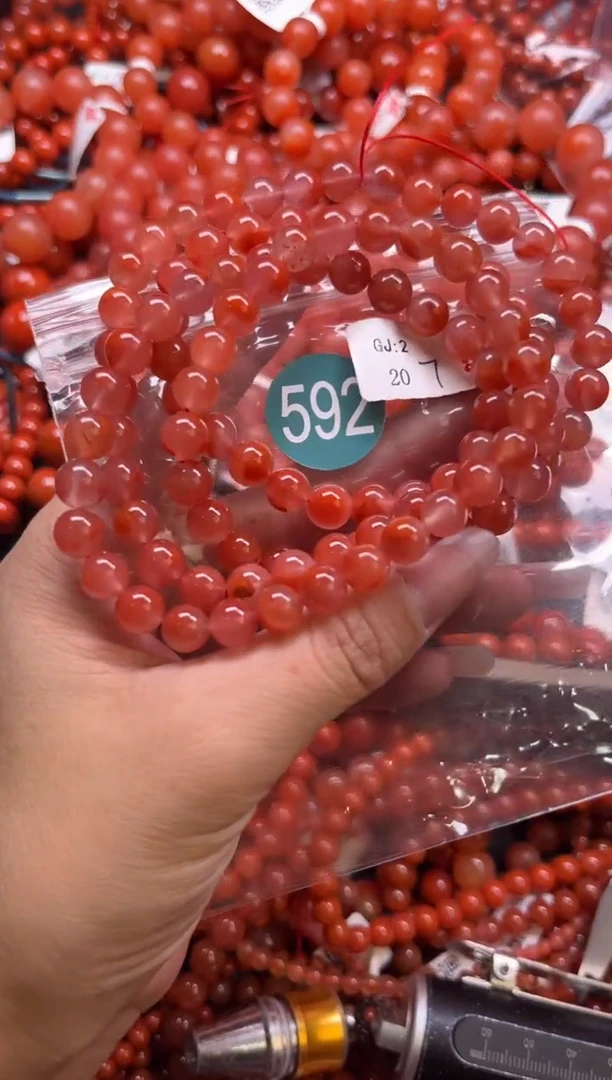 南红玛瑙未镶嵌珠宝奇石592-7