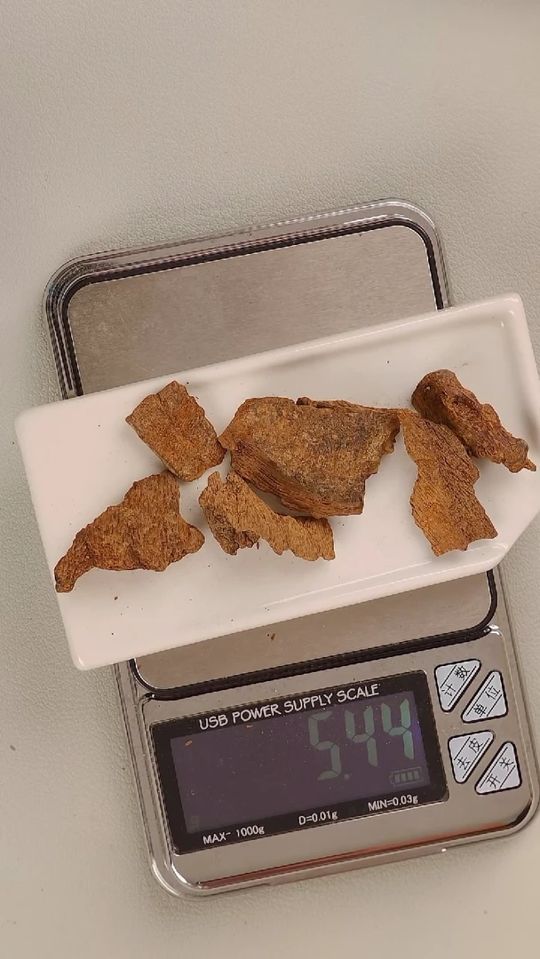 【闪购商品】沉香手把件富森红土沉水料5.4g