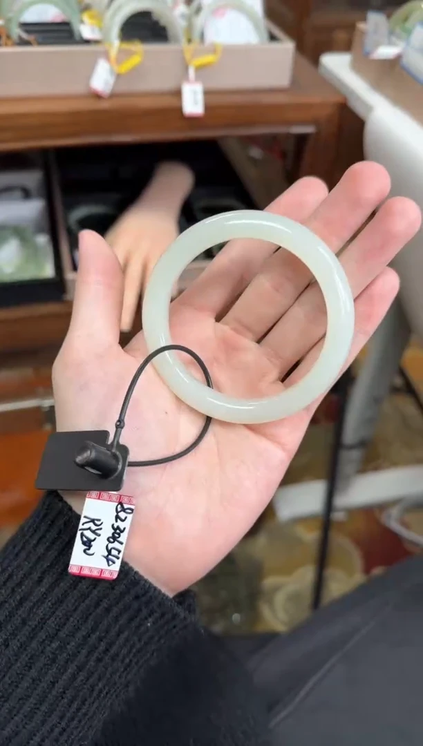 未镶嵌手镯和田玉58