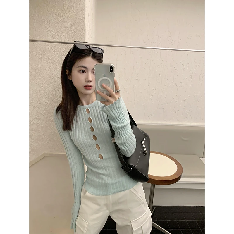 毛衣女2025春季韩系穿搭气质纯欲修身显瘦镂空减龄针织长袖上衣