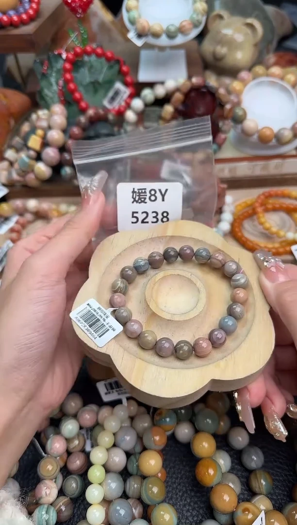【闪购商品】石英质玉手链未镶嵌8Y5238