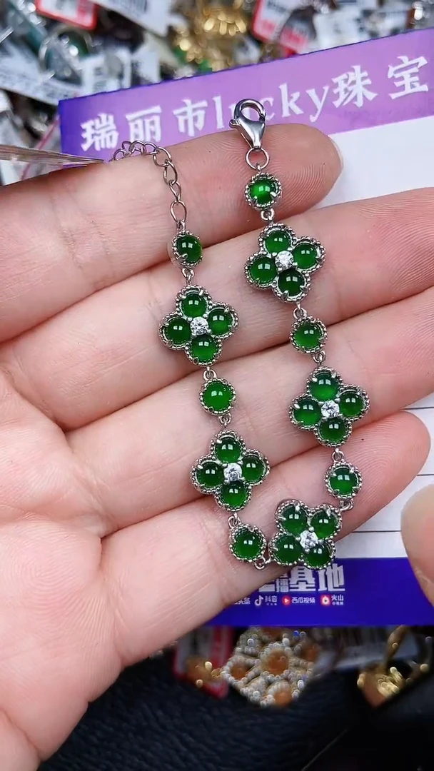 颈饰银S925镶嵌翡翠471