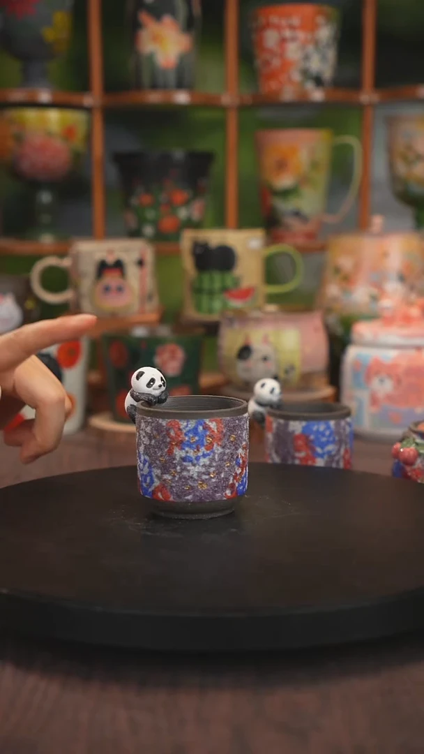 紫砂油画釉下彩手绘金