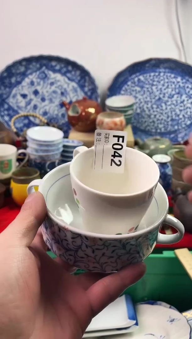 瓷片红**客77777777777 F042