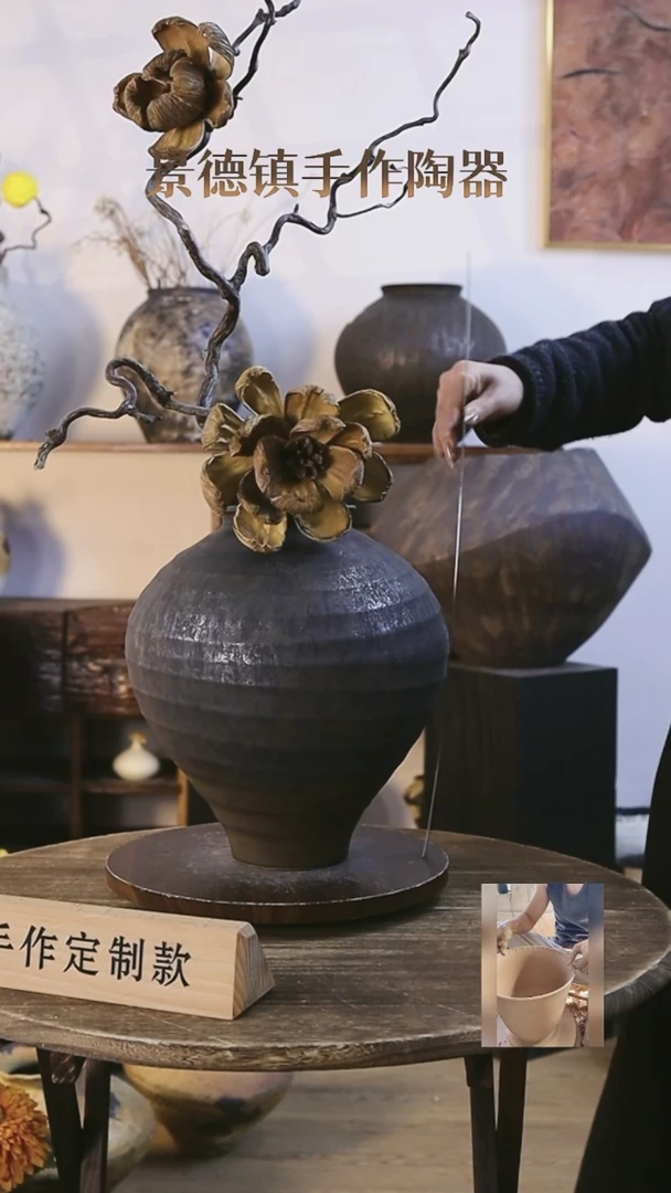 【闪购商品】摆件景德镇高温手工陶瓷口径11高度31