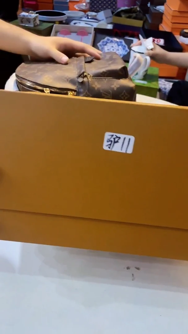 杯鸿辉家品牌瓷器，京东包邮！