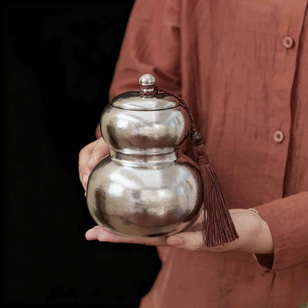 物姿便携纯钛葫芦茶叶罐密封罐精品高档红茶绿茶茶具储存罐防潮