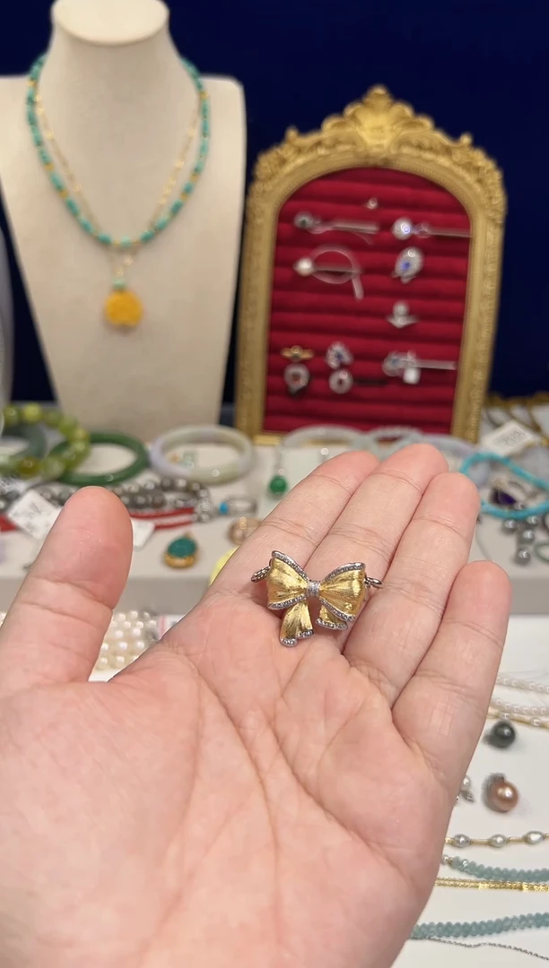贝壳非金属小*总精美时尚5厘米胸针