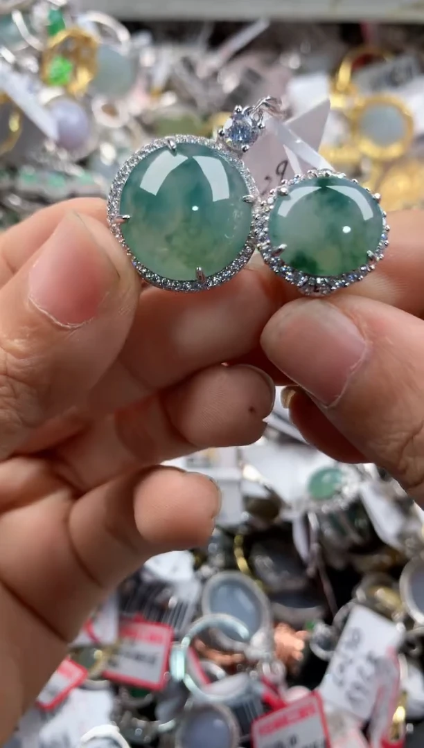 银S925镶嵌戒指翡翠999               10