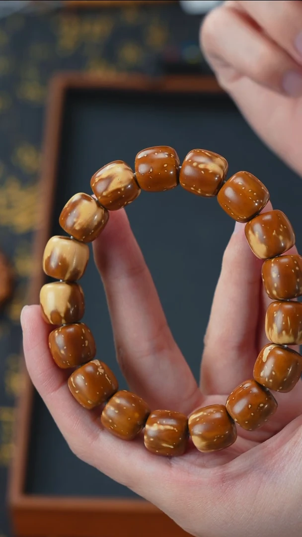 手串紫金鼠欧****部实心老型14