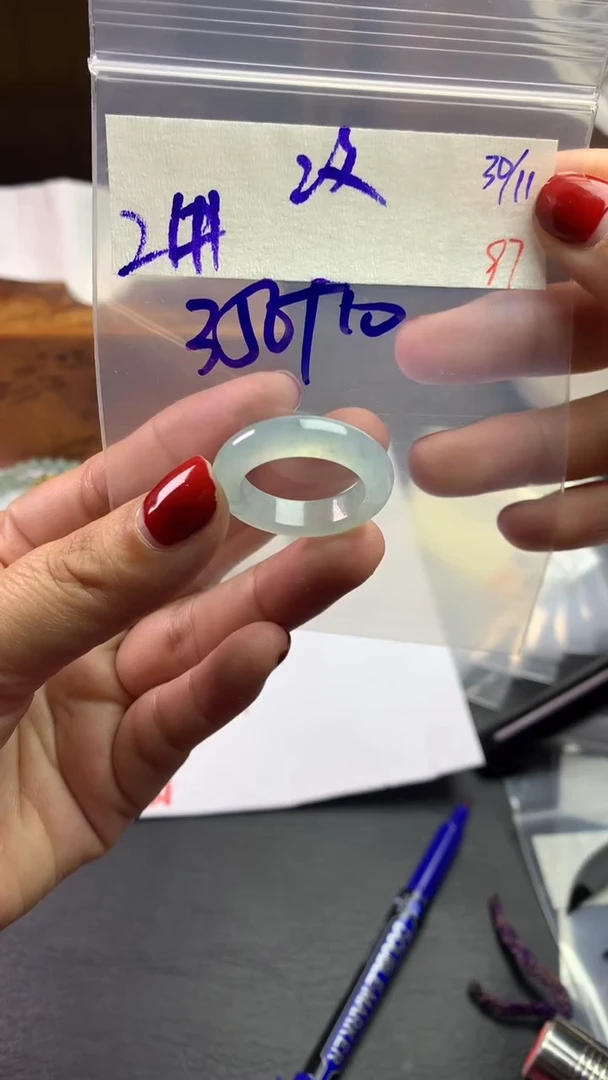 未镶嵌定制翡翠毛货需精细抛光拍一发一